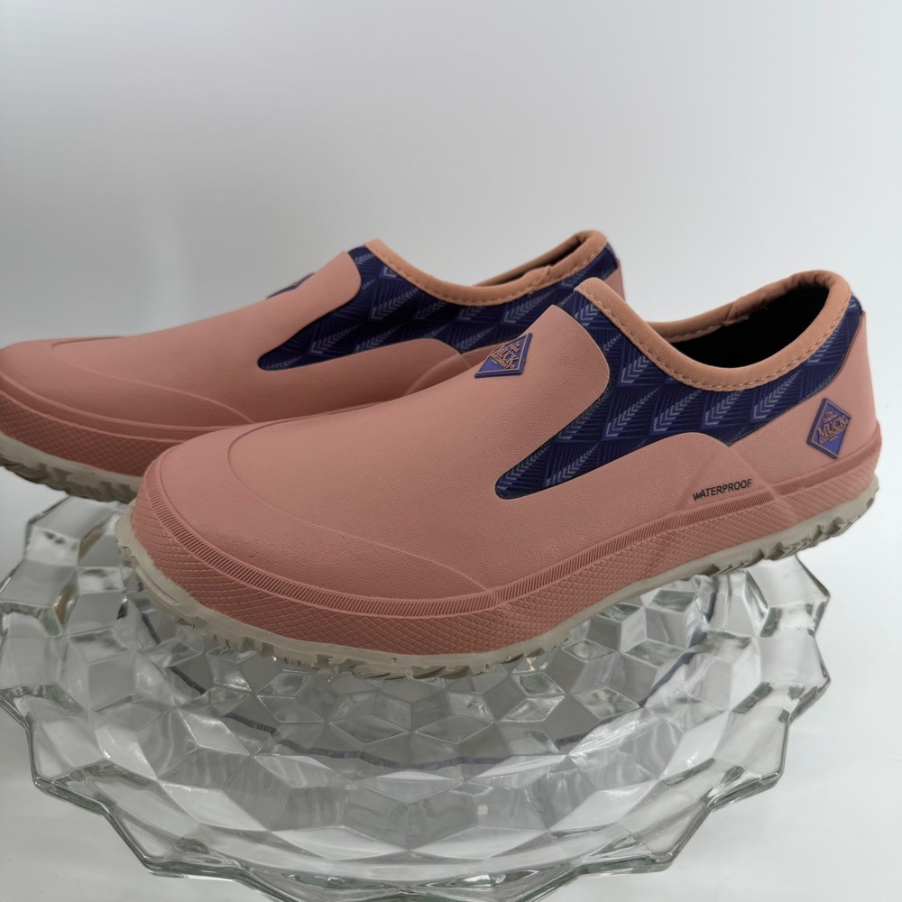 Muck Boot Company Forager Low Womens 11 Pink Waterproof Slip On Garden Shoes NEW